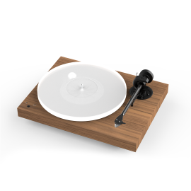 Pro-Ject X1B Turntable
