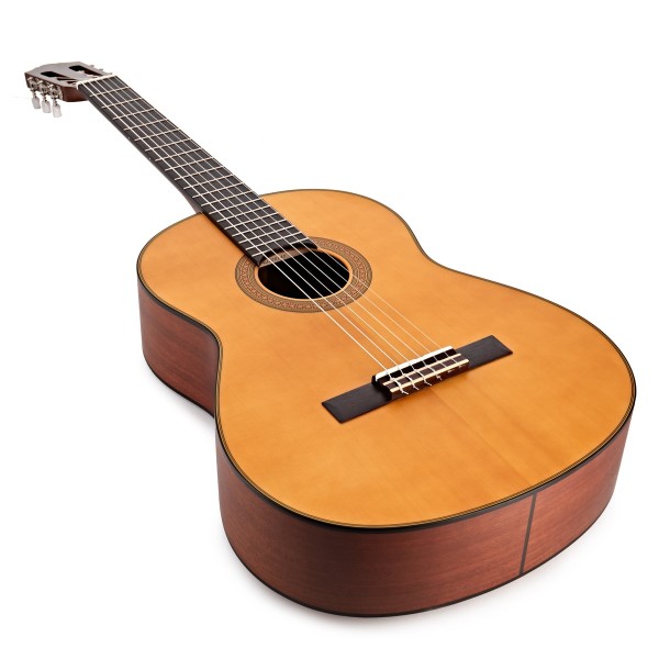 YAMAHA CG122MS CLASSICAL ACOUSTIC GUITAR