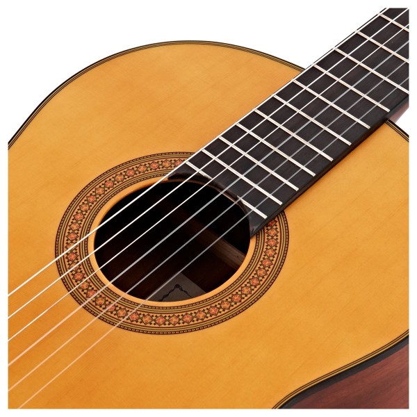 YAMAHA CG122MS CLASSICAL ACOUSTIC GUITAR